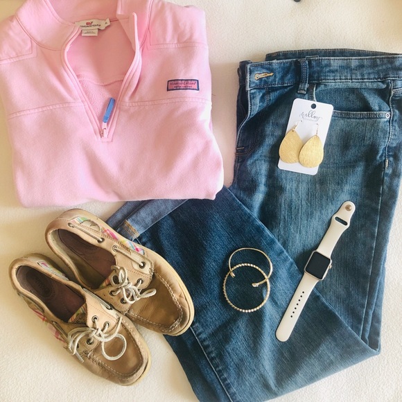 Vineyard Vines Tops - ❤️GUC Vineyard Vines Shep  XL pink